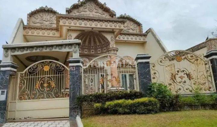 Edisi Turun Harga Rumah Classic Mewah Strategis di Araya Malang  2