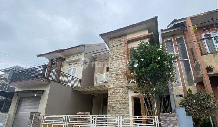 Rumah Super Strategis Modern di Pesanggrahan Kusuma Kota Batu  1