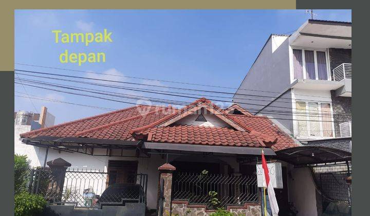 Rumah Besar Hook di Jl Semanggi Kota Malang 1