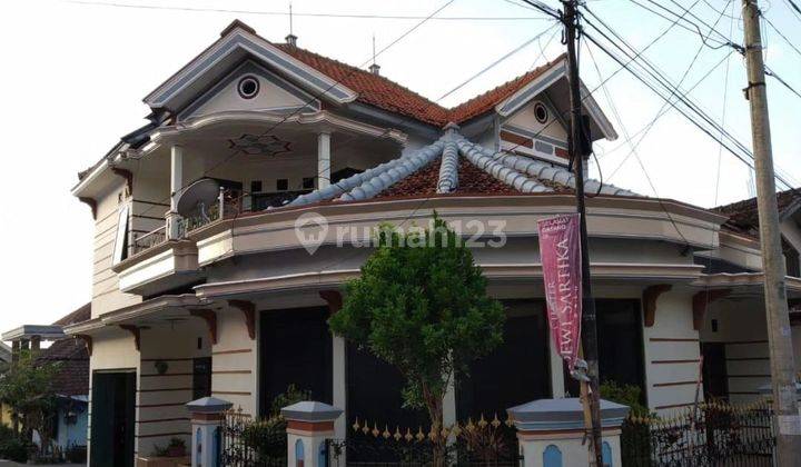 Rumah bagus besar 2 lantai dekat Jatim Park 1 Batu 1