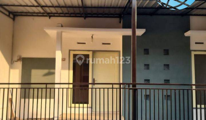 Rumah minimalis modern dan nyaman di Blimbing Malang 1