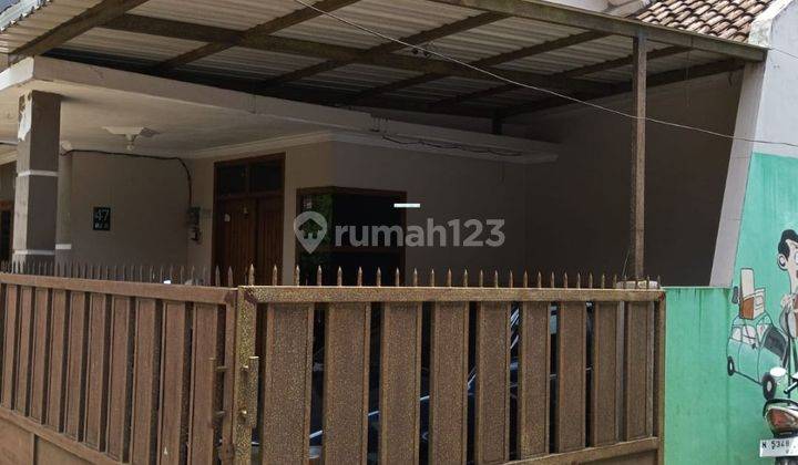 Rumah Semi Furnished Harga Baik Di Sukun Kota Malang. 1