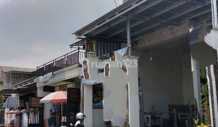 Rumah 2 Lantai Harga Istimewa Di Pakis Kabupaten Malang. 1