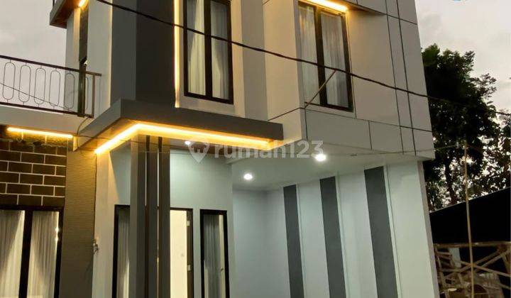 Rumah Vila 3 Lantai Harga Istimew Di Ngaglik Kota Batu. 1