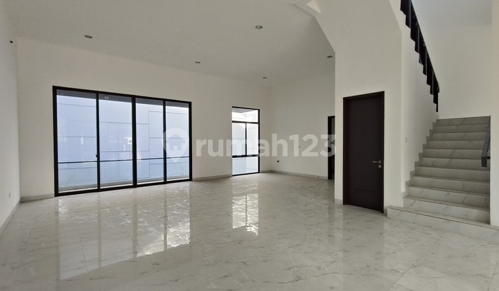 Disewakan Rumah Permata Hijau Pik 2 Pantai Indah Kapuk 1