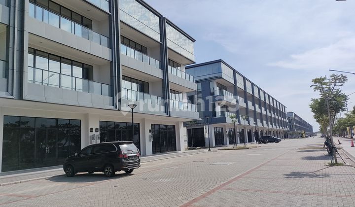 Soho Ebony pik pantai indah kapuk jakarta utara 