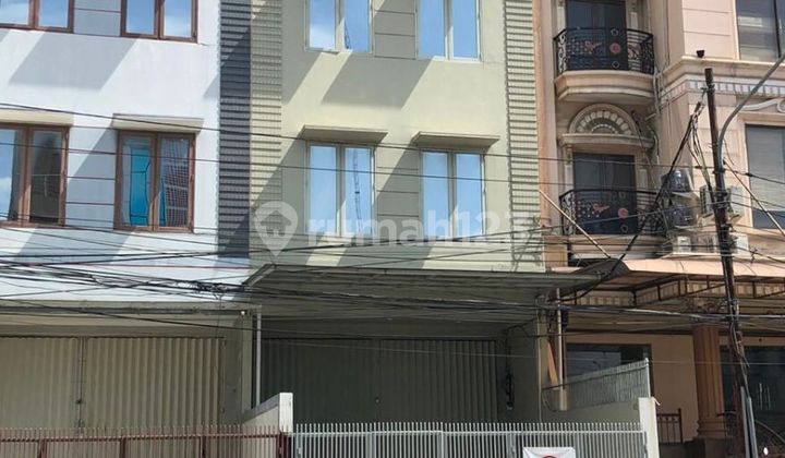 Muara Karang Raya Shop House, North Jakarta 2