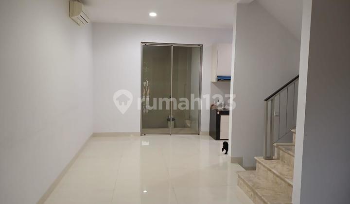 Disewakan Rumah Golf Island Pik Pantai Indah Kapuk Jakarta Utara 2