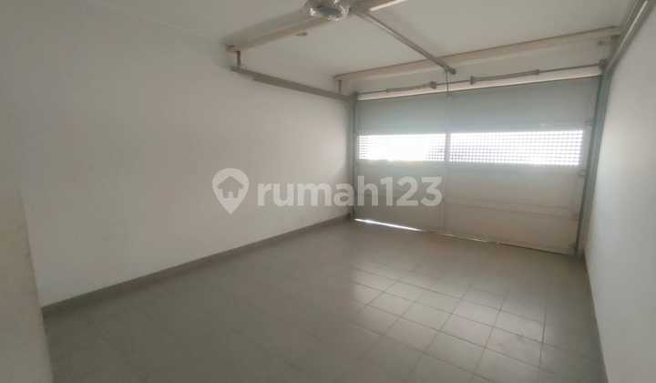 Disewakan Rumah Golf Island Pik Pantai Indah Kapuk Jakarta Utara  2