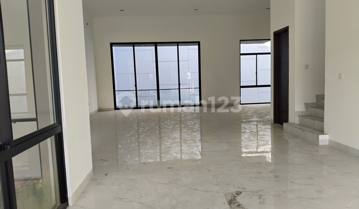 Disewakan Rumah Permata Hijau Pik 2 Pantai Indah Kapuk 2