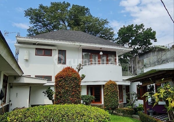 Rumah Bagus Asri jl. Dipatiukur, Bandung Rumah Bagus Asri jl. Dipatiukur, Bandung