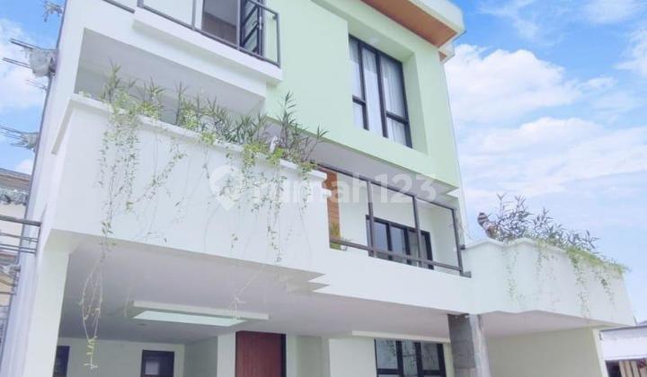 RUMAH BRAND NEW, Jl. E, Kebon jeruk, Jakarta Barat RUMAH BRAND NEW, Jl. E, Kebon jeruk, Jakarta Barat