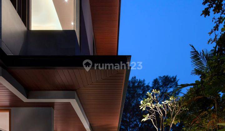 Rumah 2 Lantai Bagus SHM di Kemang, Jakarta Selatan 2