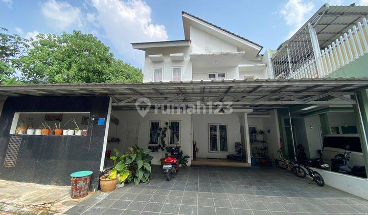 Rumah 2 Lantai Bagus Furnished SHM di Ciputat, Tangerang Selatan. An 1