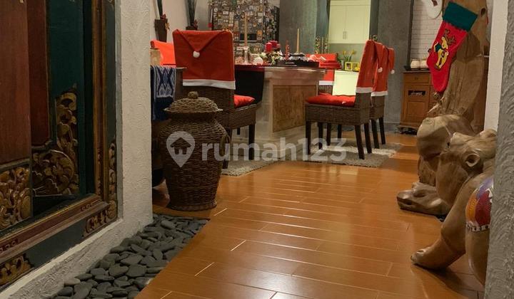 Rumah Asri Dgn S.pool di Bintaro 2