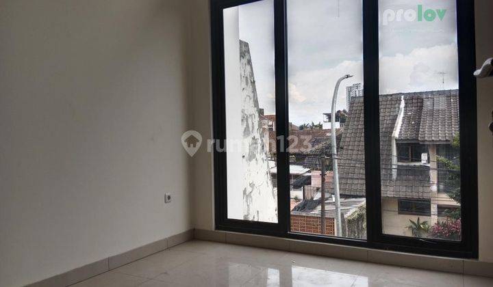 Rumah baru 2 Lt di sayap turangga sayap buahbatu  4