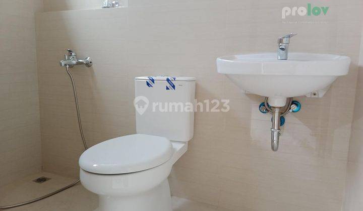 Rumah baru 2 Lt di sayap turangga sayap buahbatu  5