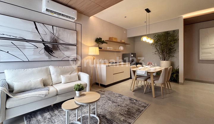 Rumah 2 Lantai dan 2 Bedroom di Pusat Kota Bsd Dekat Tol Dekat Mall Dekat Gading Serpong di Cluster Izzi 5 X 11 Bsd