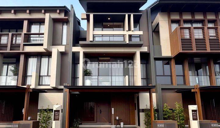 RUMAH MEWAH 3 LT MARMER WYNYARD 7 X 14 HIERA BSD CITY DEKAT TOL 1