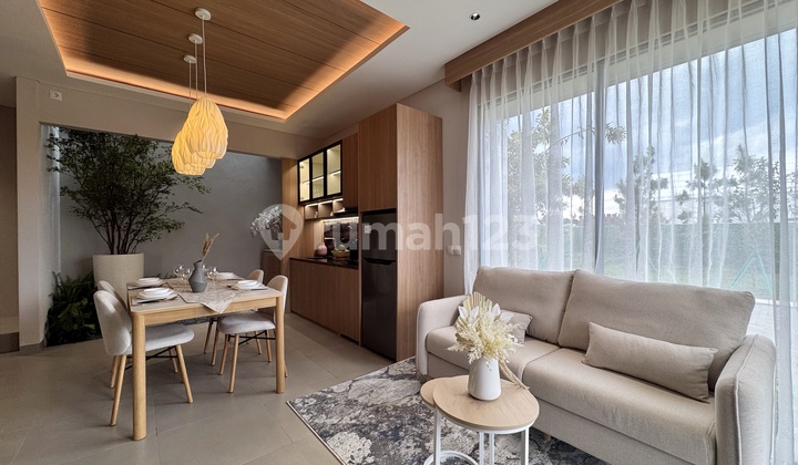 Rumah 2 Lantai Di Pusat Kota Bsd Izzi 6x 12 Bsd City Dekat Tol Dekat Mall Dekat Gading Serpong