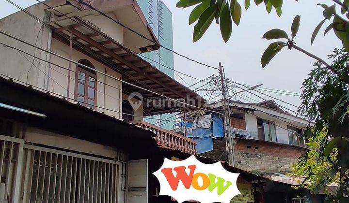 Jual Rumah Tua 2 Lt untuk Rumah Kos  di Kawasan terdepan Sudirman  2