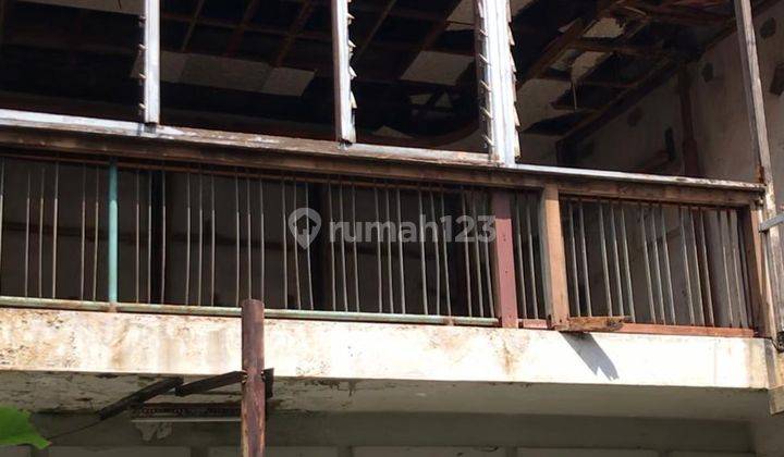 Dijual Cepat Rumah Pusat Kota Jl Sulawesi Surabaya Kt 2