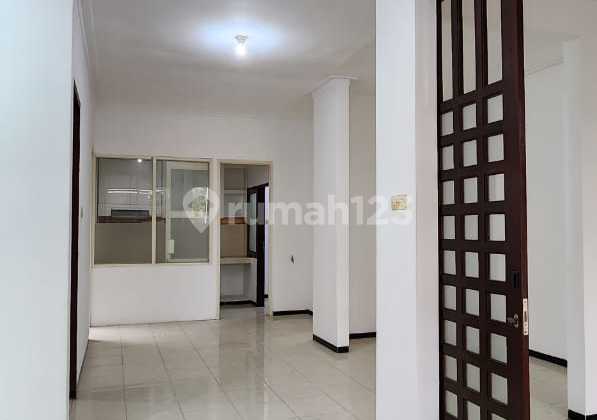 For Rent Fast Affordable House Location At Royal Ketintang KT