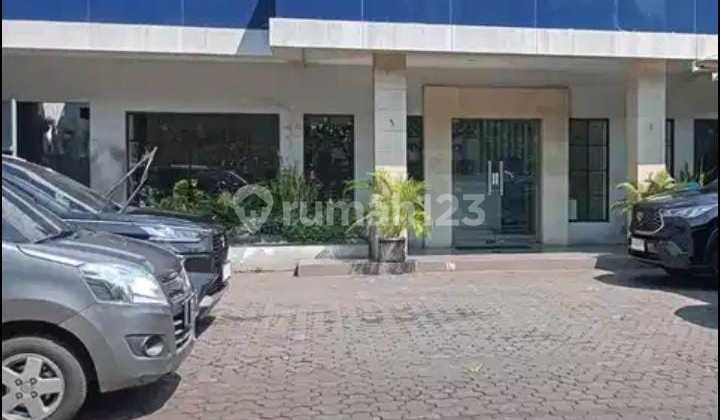 Disewakan Rumah untuk kantor di Raya Diponegoro MH 1