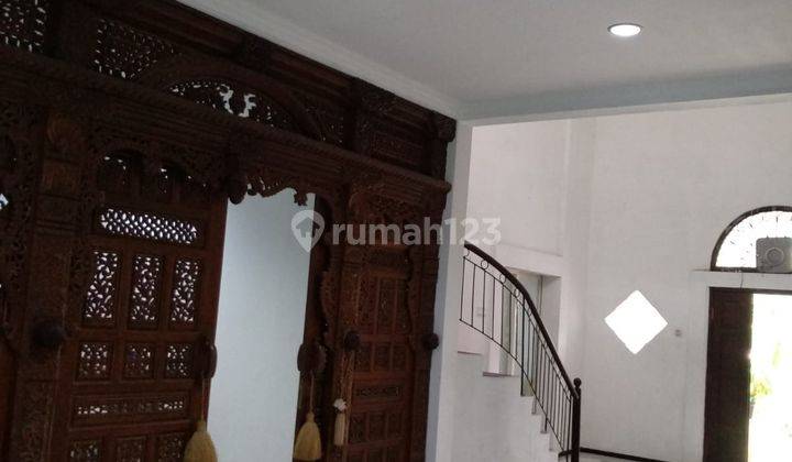 Dijual Cepat Rumah Pusat Kota Luas Di Jl Jambi Darmo Kt 2