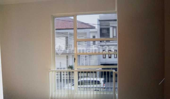 Disewakan Rumah Di Darmo Hill Surabaya Kt 18