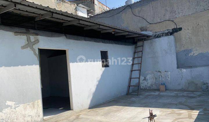Disewakan Ruko Siap Huni Di Jalan Pasar Kembang Surabaya Kt 2