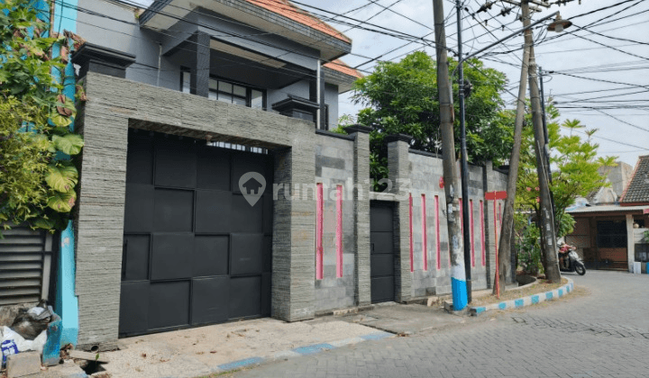 Dijual Rumah 2 Lantai Hook Lokasi Di Griya Kebraon Barat Kt 1