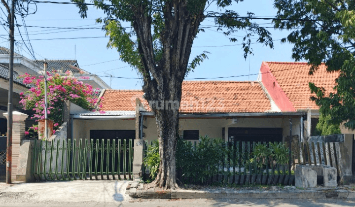 Dijual Rumah Siap Huni Lokasi Di Kendangsari Surabaya Kt 1