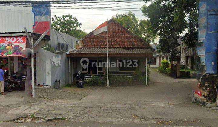 Dijual Tanah Dan Bangunan Lokasi Di Jl Dr Sutomo Jombang YS