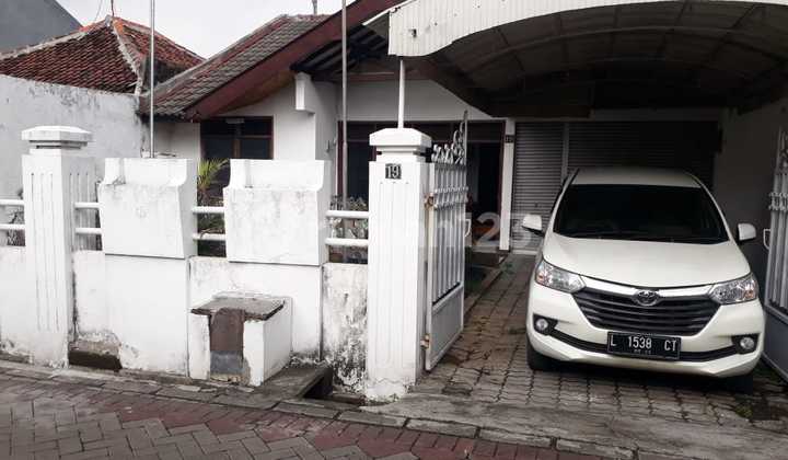 Rumah Dijual Semolowaru Utara cocok untuk kost KT