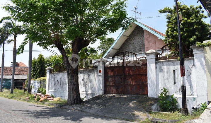 For Sale Land-Counted House in Lompo Batang Mh 1