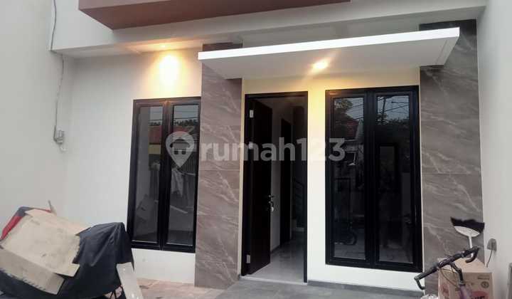 DIJUAL RUMAH BARU GRESS RUNGKUT ASRI AD 1