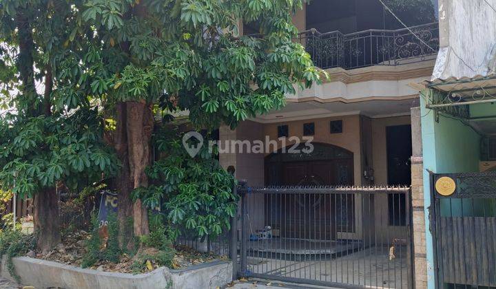 Dijual Rumah 2 Lantai Siap Huni Lokasi Di Babatan Wiyung Kt 1