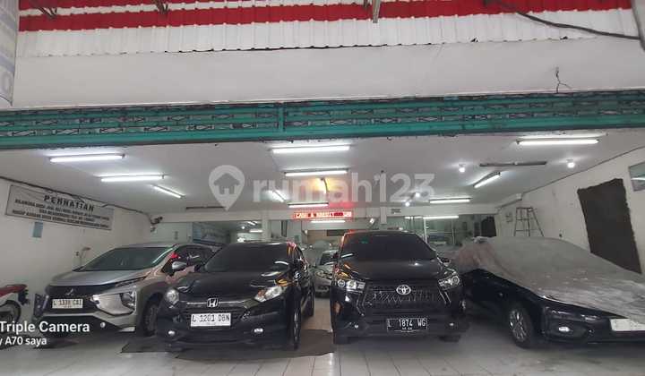 Disewakan Ruko 3 Lantai di Kertajaya (Y W)