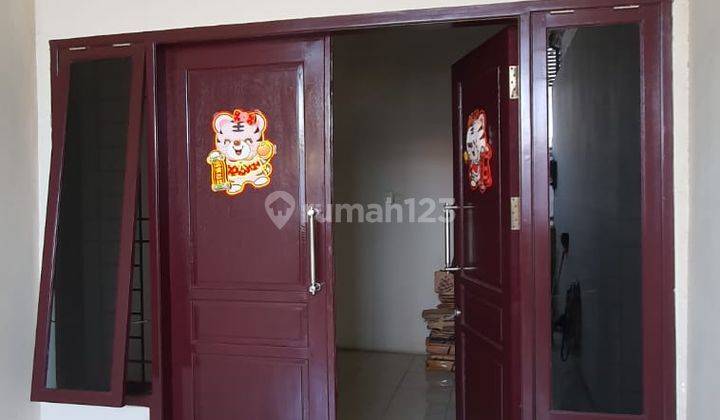 Dijual Cepat Rumah 2 Lantai Siap Huni Lokasi Di Petemon Kt 1