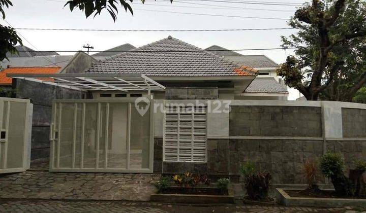 Dijual Cepat Rumah Lokasi Strategis Di Tenggilis Timur Kt 1