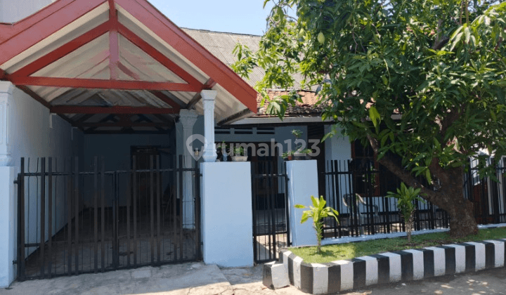 Dijual Cepat Rumah Siap Huni Lokasi Di Jl Ikan Sepat Surabaya Kt 1