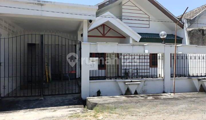 For Rent House In Griya Babatan KT 1