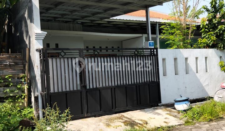 Disewakan Rumah di Kebraon Manis Tj 1