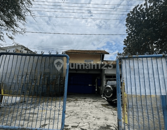 Disewakan Rumah Usaha Siap Huni Lokasi Di Raya Menganti KT 1