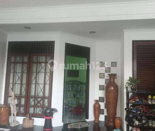 Dijual Cepat Rumah 2 Lantai Lokasi Di Petemon Surabaya Kt 2