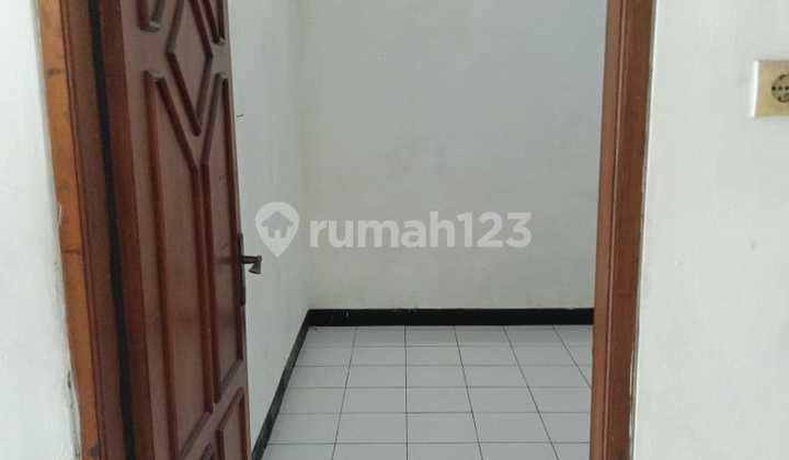 Disewakan Rumah Murah Siap Huni Di Griya Babatan Mukti LL 2
