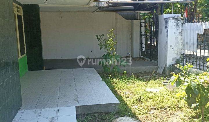 Disewakan Rumah Posisi Hook Lokasi Di Ketintang Surabaya Kt 2