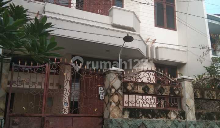 Disewakan Rumah Siap Huni Lokasi DI darmo Permai KT 1