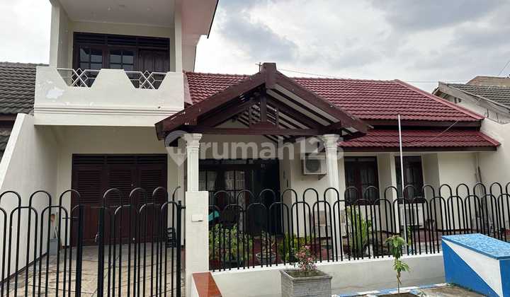 Disewakan Rumah Murah Bangunan 2 Lantai Lokasi Di Pondok Tjandra NK 1